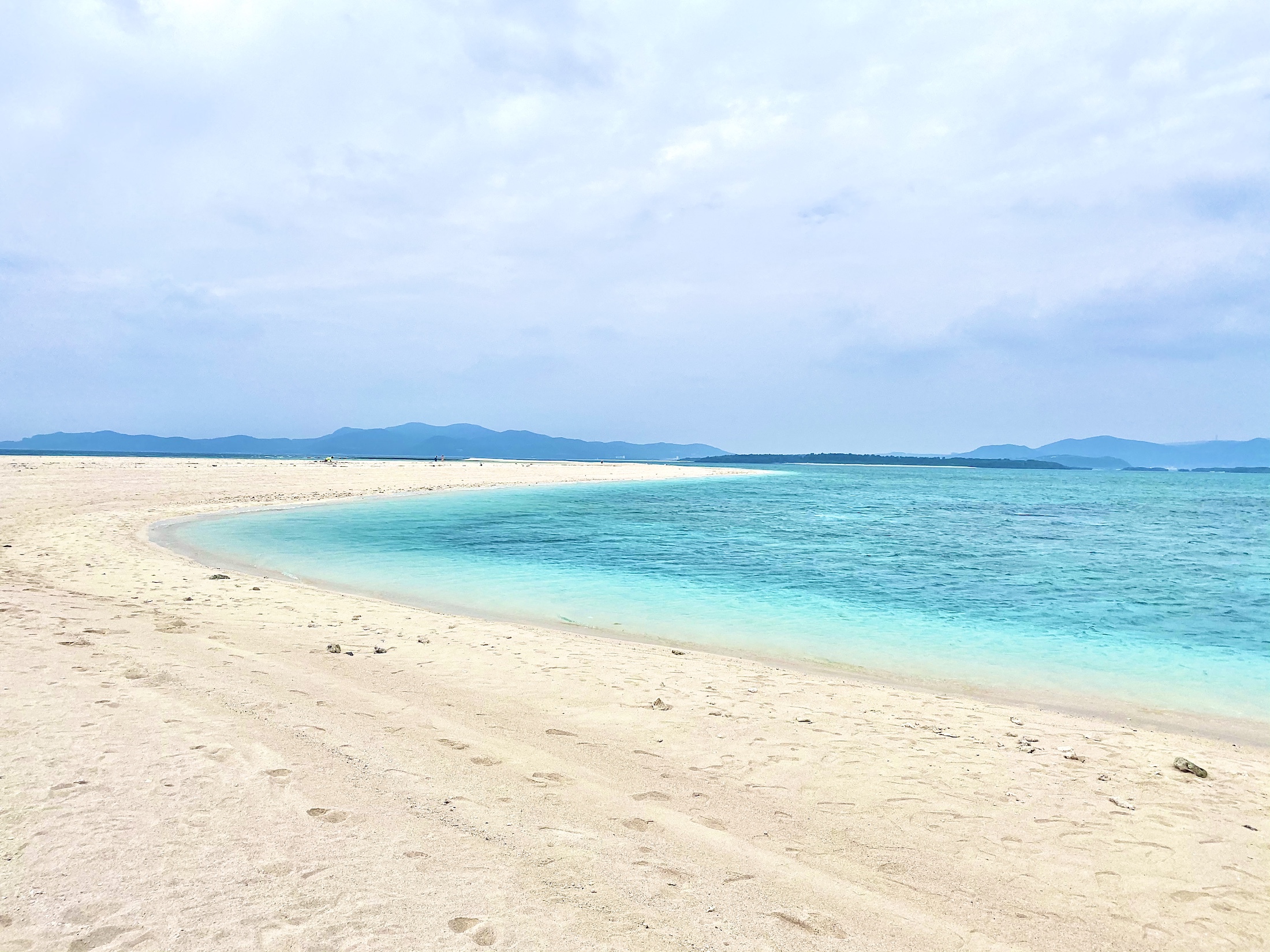 沖縄県久米島の無人島「はての浜」