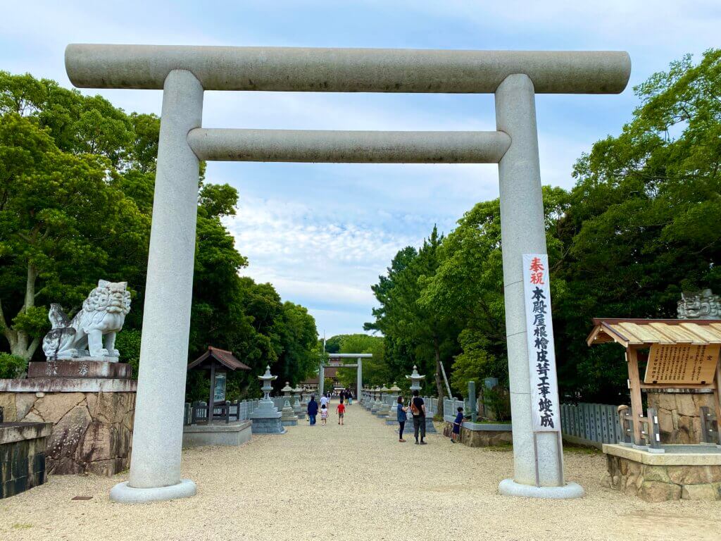 兵庫県淡路：伊奘諾神社の大鳥居
