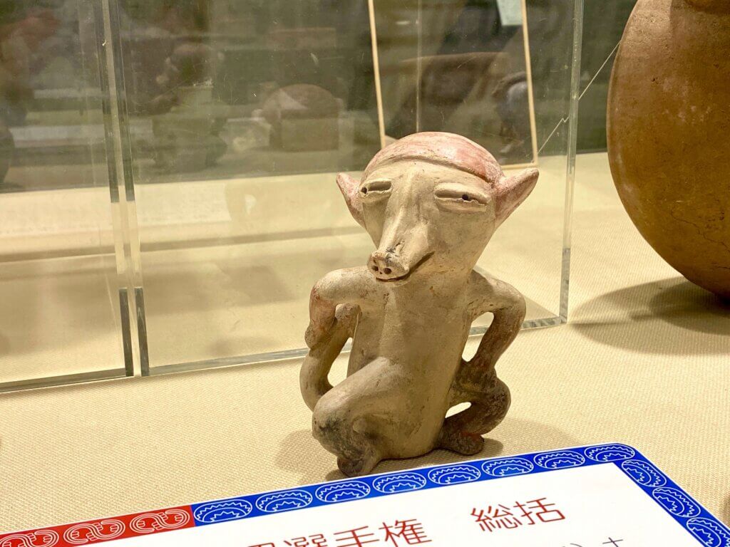 岡山県備前市：BIZEN中南米美術館のゆるキャラ「ペッカリー」の土偶