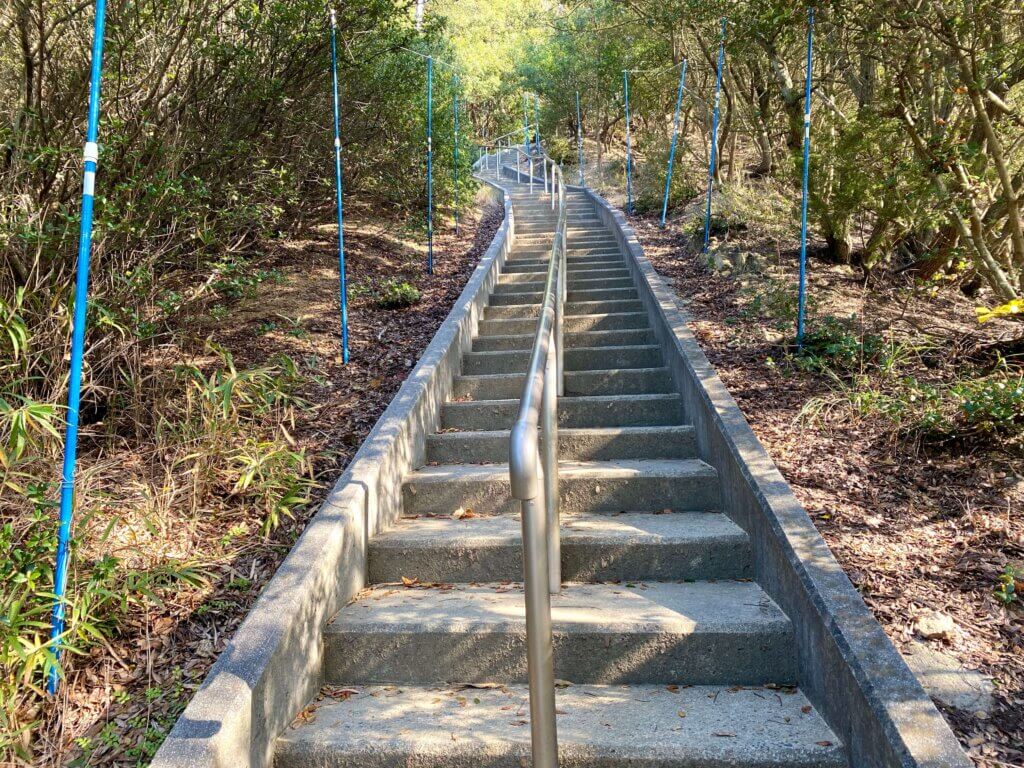 香川県小豆郡：小豆島の重岩の階段
