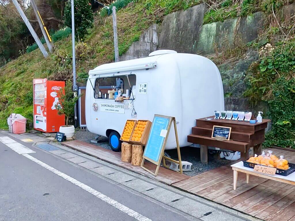愛媛県下灘駅：カフェ「下灘珈琲」